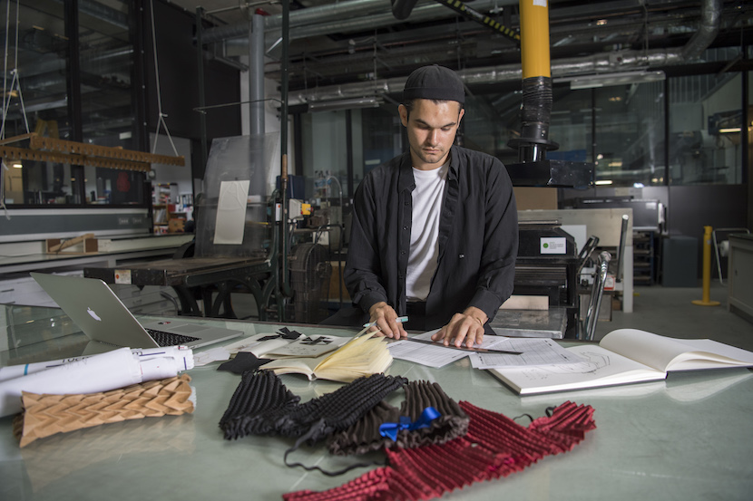 This label is making clothing that grows with your&nbsp;child